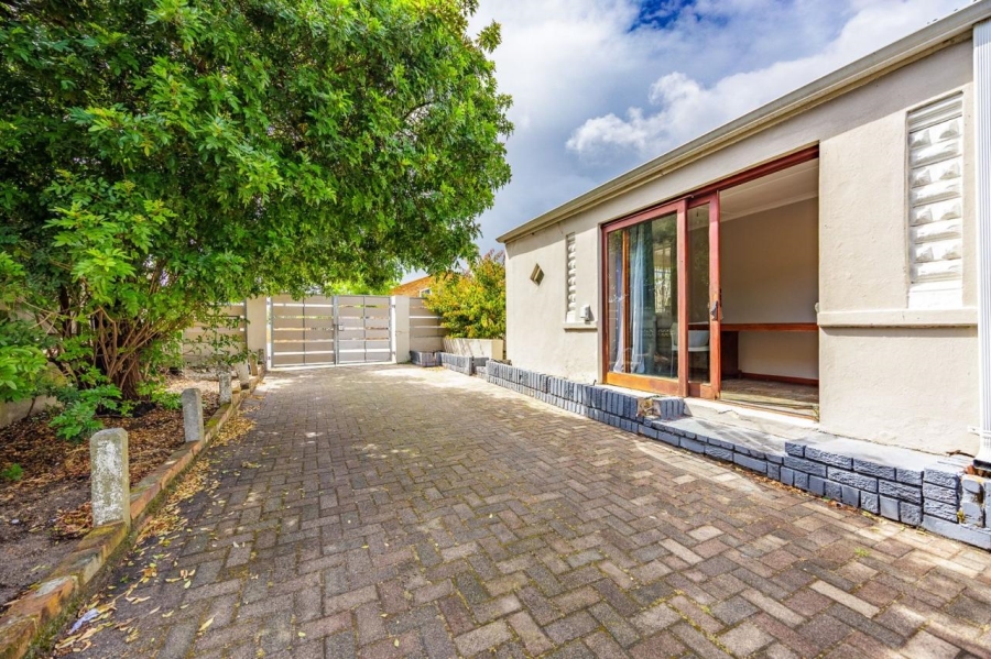 4 Bedroom Property for Sale in Sarepta Western Cape